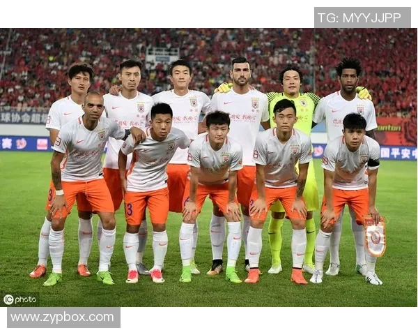 亚冠大战山东鲁能对决恒大精彩现场直播全程回顾与分析 亚冠大战山东鲁能对决恒大精彩现场直播全程回顾与分析