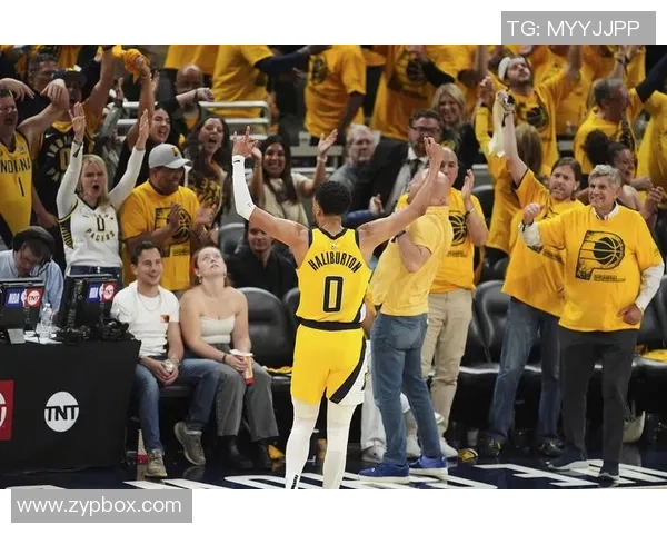 2013年NBA季后赛步行者与尼克斯第五场激战回顾与精彩瞬间分析